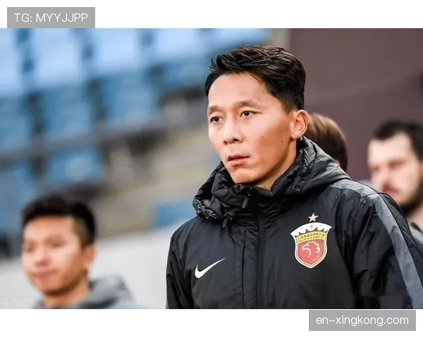 海港后防线年龄结构偏大 年轻球员需要快速成长 海港后防线年龄结构偏大 年轻球员需要快速成长